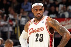 Genel menajerlerin favorisi Cavaliers