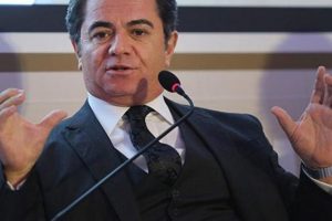 Denizbank M&uuml;d&uuml;r&uuml;'nden CHP'ye %80 eleştirisi