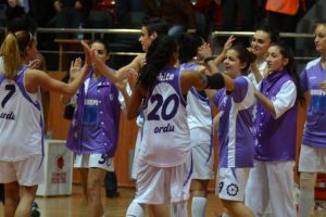 Orduspor, potada kaybetmek istemiyor