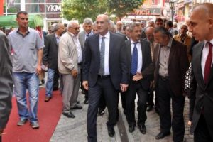 CHP'li Bing&ouml;l: 'Yurtta sulh, cihanda sulh' şiarımız var