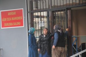 Yangını dinamit atımı tetikledi iddiası