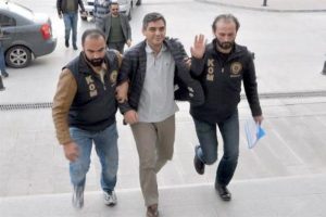 &Uuml;nl&uuml; tekstilci Hazım Sesli tutuklandı