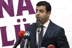 Demirtaş ille de koalisyon dedi: En azından bir d&ouml;nem