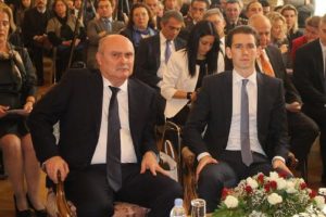 Dışişleri Bakanı Sinirlioğlu Viyana'da