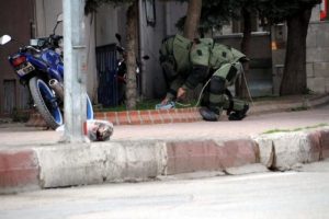 Tokat'ta ş&uuml;pheli poşet f&uuml;nyeyle patlatıldı