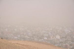 Cizre'de kum fırtınası