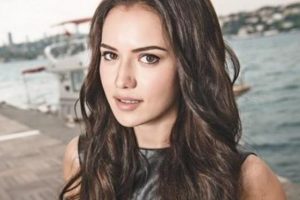 Fahriye Evcen neden Fenerbah&ccedil;eli?