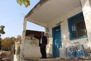 HES y&uuml;z&uuml;nden k&ouml;y&uuml;n&uuml; terk etti