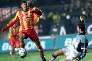 Galatasaray Kadık&ouml;y'de sevinmeyi &ouml;zledi
