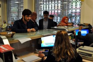 Bursa'da fatura &ouml;demeye gitti "&ccedil;eyrek altın" kazandı