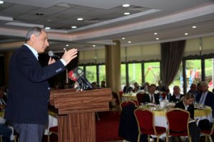 Eski İ&ccedil;işleri Bakanı Efkan Ala Bursa'da g&uuml;ndemi değerlendirdi