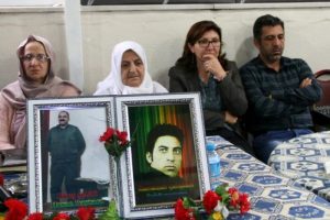 Ankara'daki patlamada &ouml;lm&uuml;şt&uuml; Bursa'da anıldı