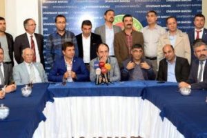 B&ouml;lgedeki 15 barodan Tahir El&ccedil;i'ye destek