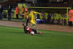 Eskişehirspor'da kan kaybı s&uuml;r&uuml;yor