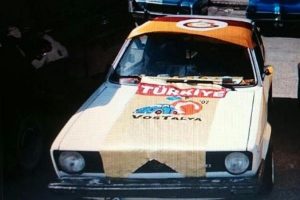 Otomobille TIR'ın altından ge&ccedil;en s&uuml;r&uuml;c&uuml;ye ceza