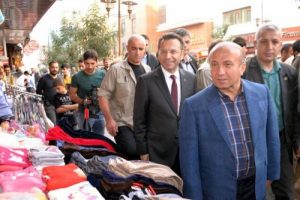 Bakan Arzu'dan, Diyarbakır'da esnaf ziyareti