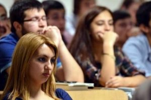 Y&uuml;z y&uuml;ze akademik danışmanlık dersleri Bursa'da başladı