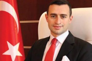 PKK'nın tehdit ettiği kaymakam meydan okudu