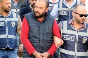 Kredi borcu i&ccedil;in eski sevgilisini ka&ccedil;ırtıp...