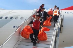 Yurt dışındaki oylar T&uuml;rkiye'ye g&ouml;nderiliyor