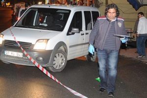 Gaziantep'te silahlı saldırıya uğrayan komiser ağır yaralandı