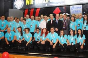 D&uuml;nya Dart Şampiyonası seremoniyle başladı