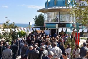 T&uuml;rkiye'nin ilk okuma parkı a&ccedil;ıldı
