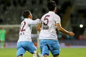 Trabzonspor'a Okay-Mbia ikilisi yarıyor