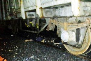 Elazığ'da sara hastası tren altında kalarak &ouml;ld&uuml;
