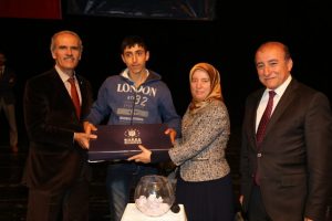 Bursalı ev hanımları sertifikalarına kavuştu