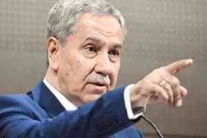 Arın&ccedil;'tan gazeteciye kayyum cevabı: "Hadi onu sormamış olun"