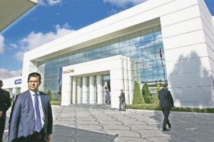 Koza - İpek'in bilirkişi raporunda &ccedil;ok fazla sayıda su&ccedil;lama var: K&acirc;rdan fazla bağış iddiası