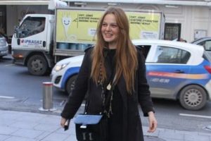 ''Sizin repertuar genişmiş''...