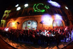 Haydarpaşa Garı'nda Cumhuriyet coşkusu