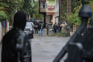H&uuml;cre evine bomba ihbarı