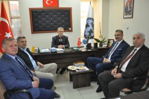 Bursa Karacabey Belediye Başkanı &Ouml;zkan: Veren el ile, alan eli buluşturmaya devam edeceğiz