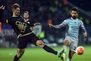 Osmanlıspor - Fenerbah&ccedil;e ma&ccedil;ında ilk yarı bitti
