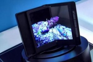 İşte Samsung'un katlanabilir ekranlı telefonu