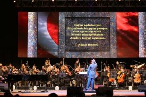 Nil&uuml;fer'de Cumhuriyet bir başka kutlanır ...