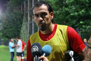 Servet &Ccedil;etin hacker mağduru oldu