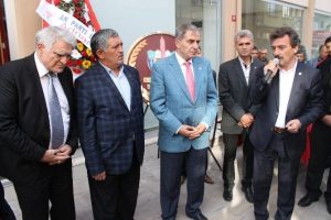 Bursa Yenişehir'de koyun yetiştiricileri birliği a&ccedil;ıldı