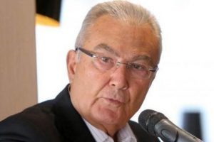 "Meclis başkanı se&ccedil;ilirken muhalefete ihanet edenler var"