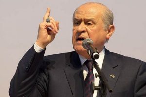 MHP'den Arın&ccedil;'a yanıt: Beyni sulanmış