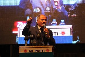 Efkan Ala Bursa'da mahalle mitingine katıldı