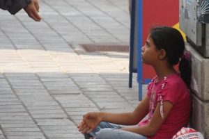 385 bin &ccedil;ocuğun okul hayali sona erdi