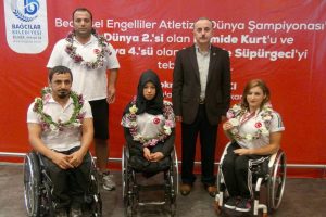 Engelli sporcular, belediye başkanını bekledi