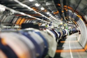 &Ccedil;in işi Hadron &ccedil;arpıştırıcı geliyor
