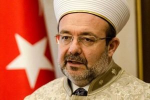 "Muhammedi ahlakla ayakta kalabiliriz"