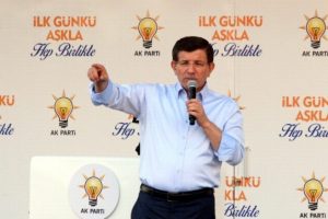 "Yine bir Kasım g&uuml;n&uuml; ilk g&uuml;nk&uuml; aşkla haydi bismillah diyeceğiz"