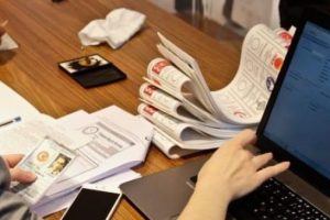 Gurbet&ccedil;i oyları T&uuml;rkiye'nin kaderini belirleyecek
